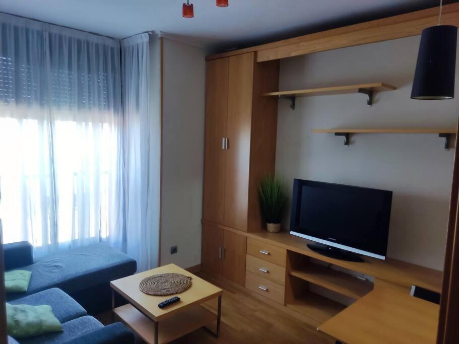 Madrid Airport Convenience Hub Apartment Exterior photo
